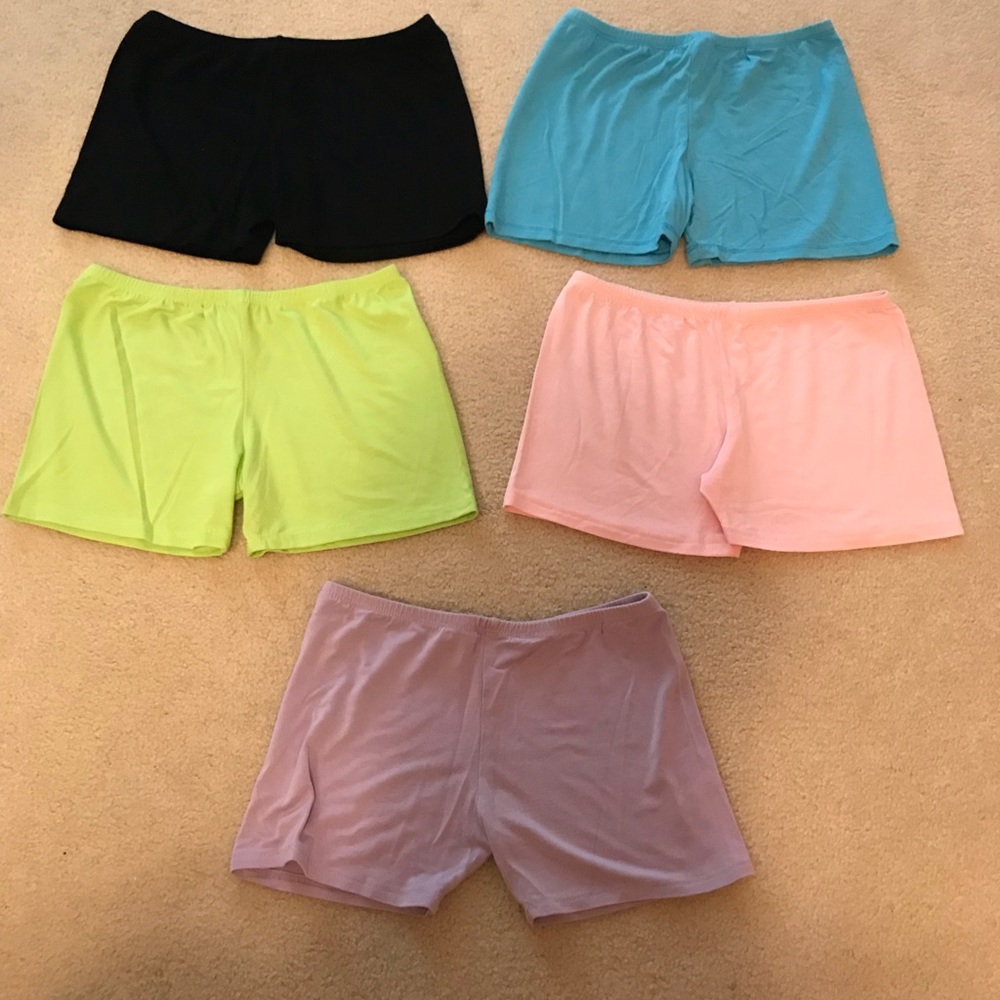 Work out/yoga shorts (Small) 4 pairs